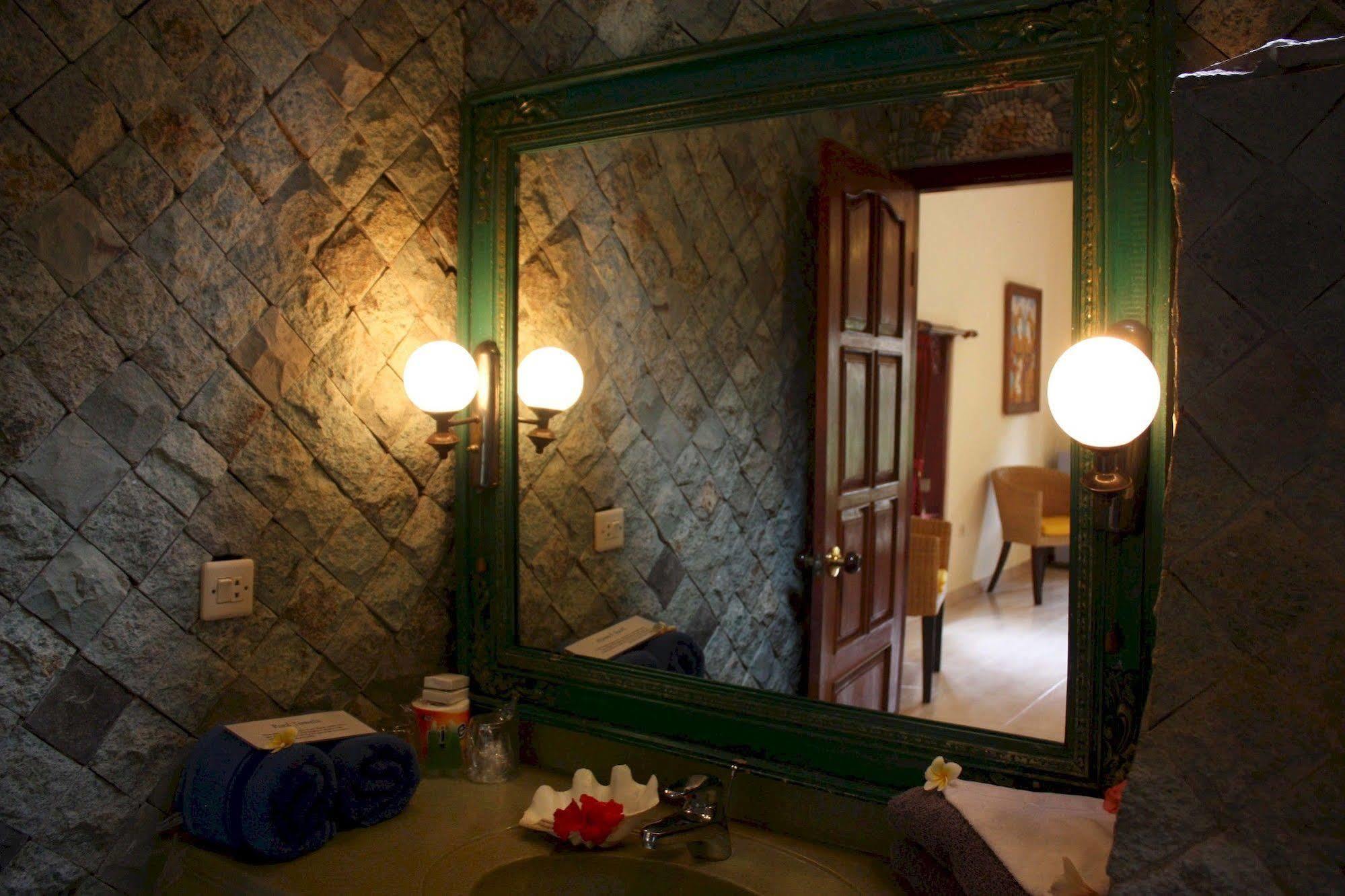 Lovina Rambutan Boutique Hotel מראה חיצוני תמונה